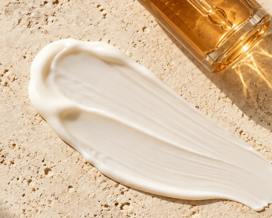 Illustrative unbranded skincare still life; not the recommended product